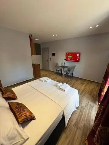 Villa 55 Tirana